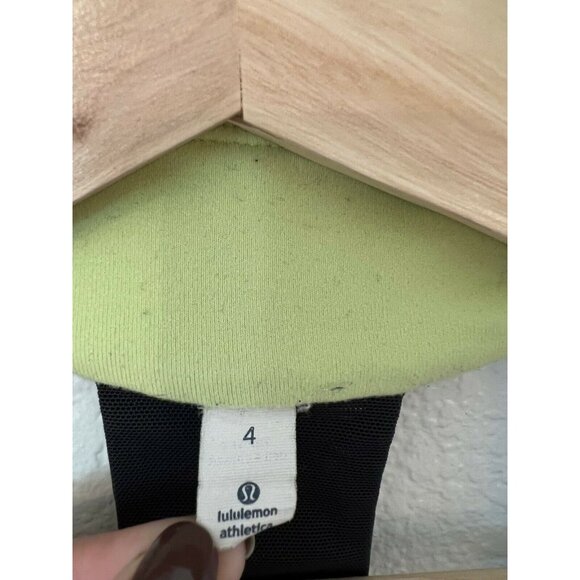 Lululemon Womens Racerback Tank Top Size 4 Black Yellow Stretch Lightweight Gym - Picture 4 of 7